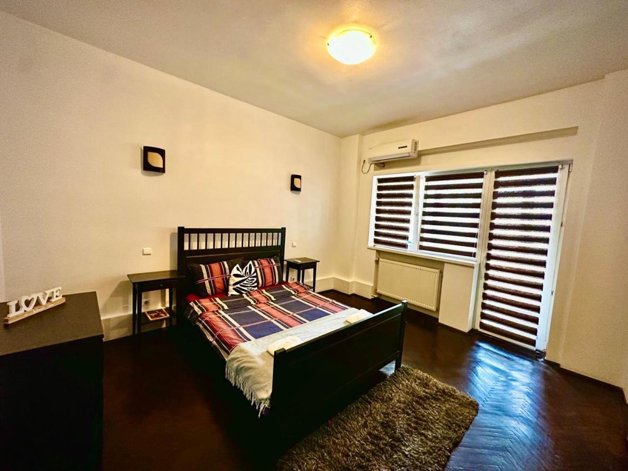 Conta Apartment Букурещ Екстериор снимка