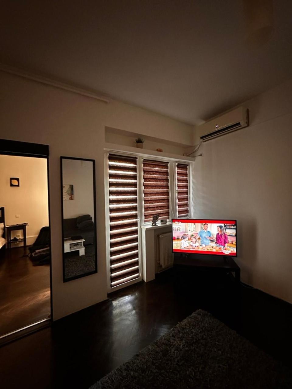 Conta Apartment Букурещ Екстериор снимка